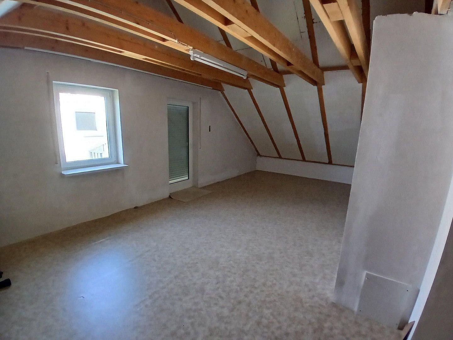 Prodej domu 174 m², pozemek 648 m², Arnstein, Bavorsko Prodej domu 174 m², pozemek 648 m², Arnstein, Bavorsko