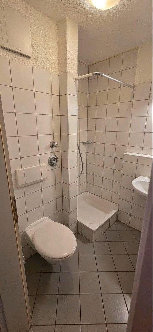 Pronájem bytu 2+1 58 m², Überlinger Str. 59, Singen (Hohentwiel), Bádensko-Württembersko Pronájem bytu 2+1 58 m², Überlinger Str. 59, Singen (Hohentwiel), Bádensko-Württembersko