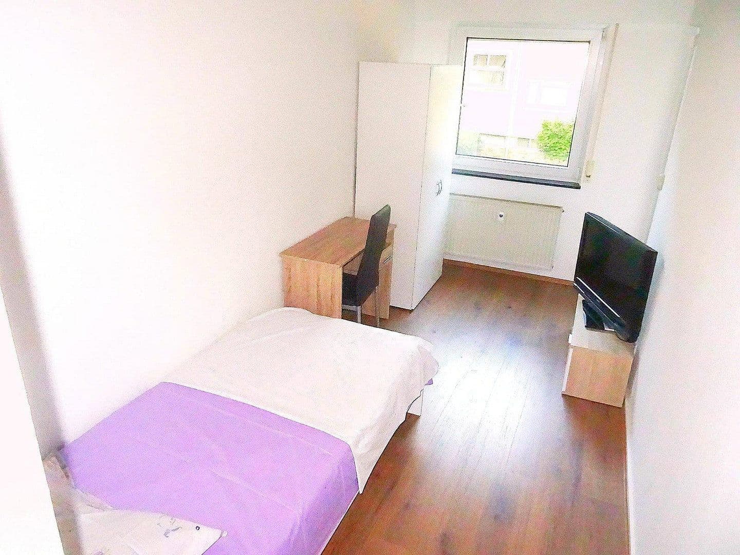 Pronájem bytu 1+1 15 m², Herderstraße 5, Heilbronn, Bádensko-Württembersko Pronájem bytu 1+1 15 m², Herderstraße 5, Heilbronn, Bádensko-Württembersko