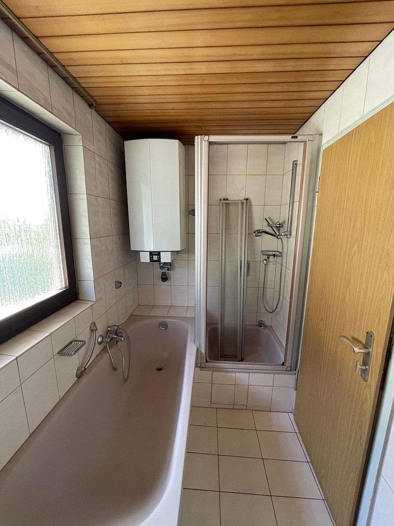 Prodej domu 100 m², pozemek 111 m², Kernen im Remstal, Bádensko-Württembersko Prodej domu 100 m², pozemek 111 m², Kernen im Remstal, Bádensko-Württembersko