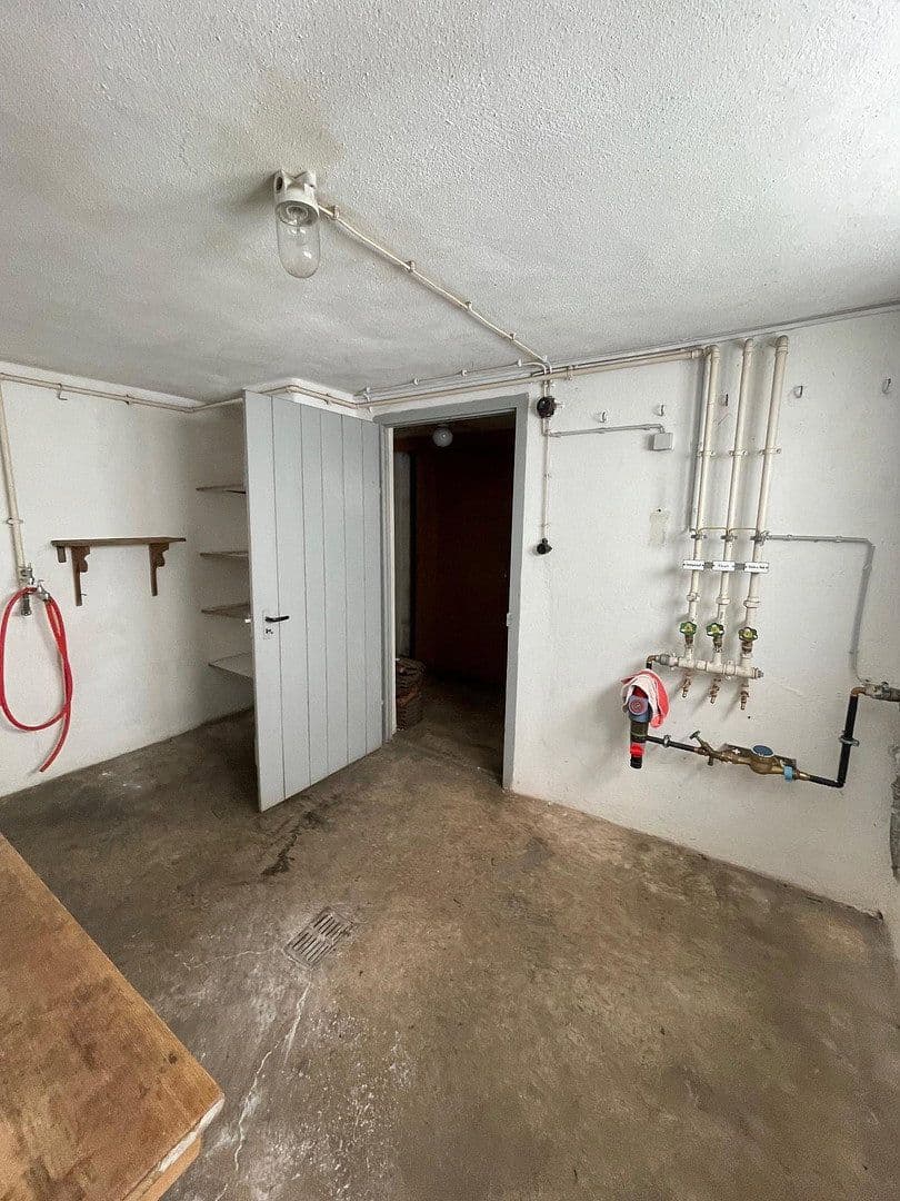 Prodej domu 100 m², pozemek 111 m², Kernen im Remstal, Bádensko-Württembersko Prodej domu 100 m², pozemek 111 m², Kernen im Remstal, Bádensko-Württembersko