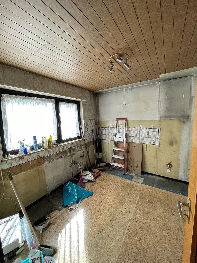 Prodej domu 100 m², pozemek 111 m², Kernen im Remstal, Bádensko-Württembersko Prodej domu 100 m², pozemek 111 m², Kernen im Remstal, Bádensko-Württembersko