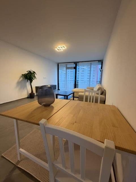 Pronájem bytu 2+1 65 m², Wiesbaden, Hessen Pronájem bytu 2+1 65 m², Wiesbaden, Hessen