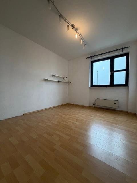 Pronájem bytu 4+1 110 m², Wiesbaden, Hessen Pronájem bytu 4+1 110 m², Wiesbaden, Hessen