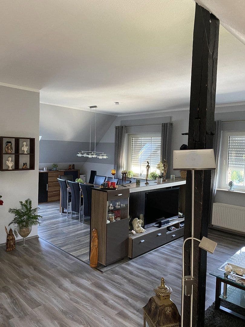 Prodej domu 305 m², pozemek 1.138 m², Hiddenhausen, Severní Porýní-Vestfálsko Prodej domu 305 m², pozemek 1.138 m², Hiddenhausen, Severní Porýní-Vestfálsko