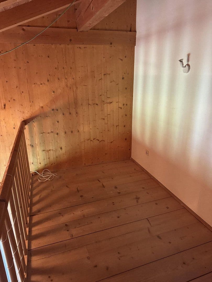 Pronájem domu 200 m², pozemek 250 m², St Bartholomäus-Weg 2, Holzkirchen, Bavorsko Pronájem domu 200 m², pozemek 250 m², St Bartholomäus-Weg 2, Holzkirchen, Bavorsko