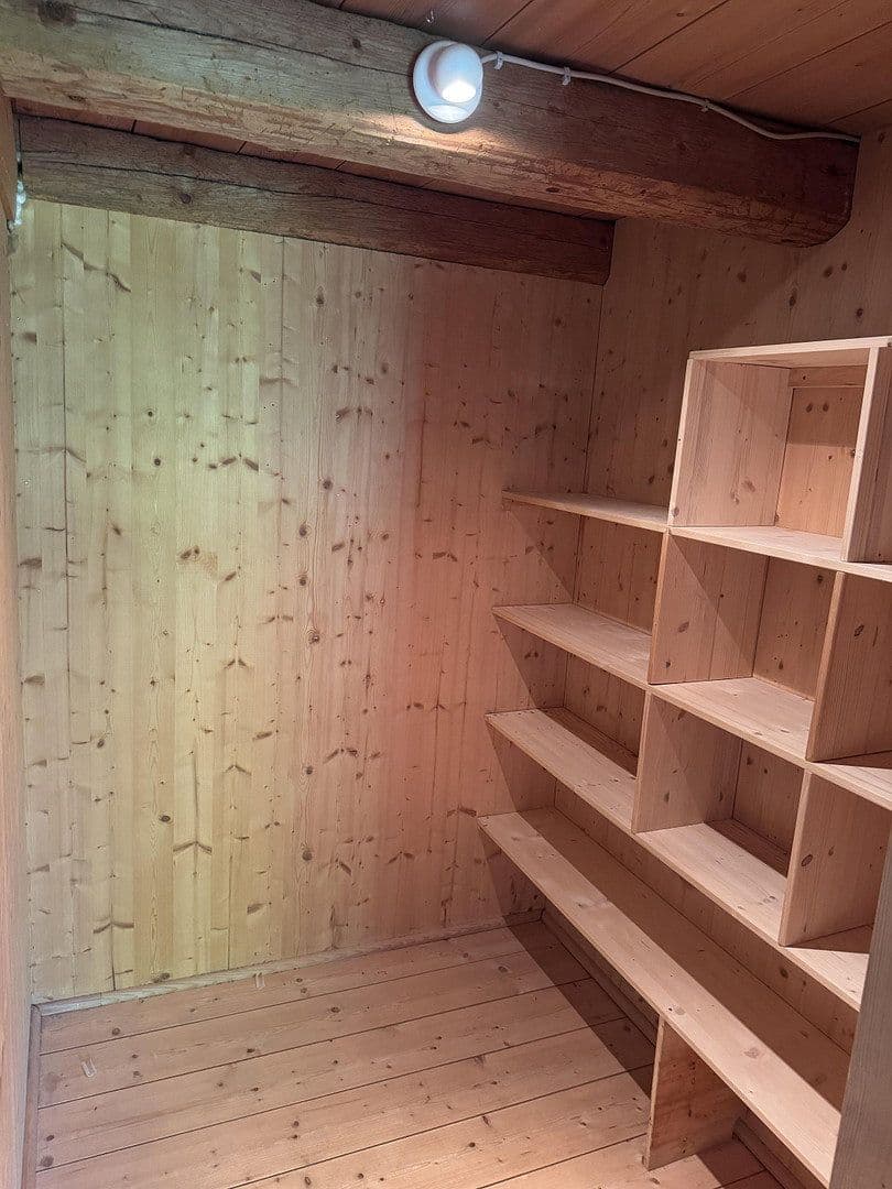 Pronájem domu 200 m², pozemek 250 m², St Bartholomäus-Weg 2, Holzkirchen, Bavorsko Pronájem domu 200 m², pozemek 250 m², St Bartholomäus-Weg 2, Holzkirchen, Bavorsko