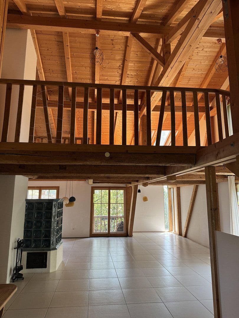 Pronájem domu 200 m², pozemek 250 m², St Bartholomäus-Weg 2, Holzkirchen, Bavorsko Pronájem domu 200 m², pozemek 250 m², St Bartholomäus-Weg 2, Holzkirchen, Bavorsko