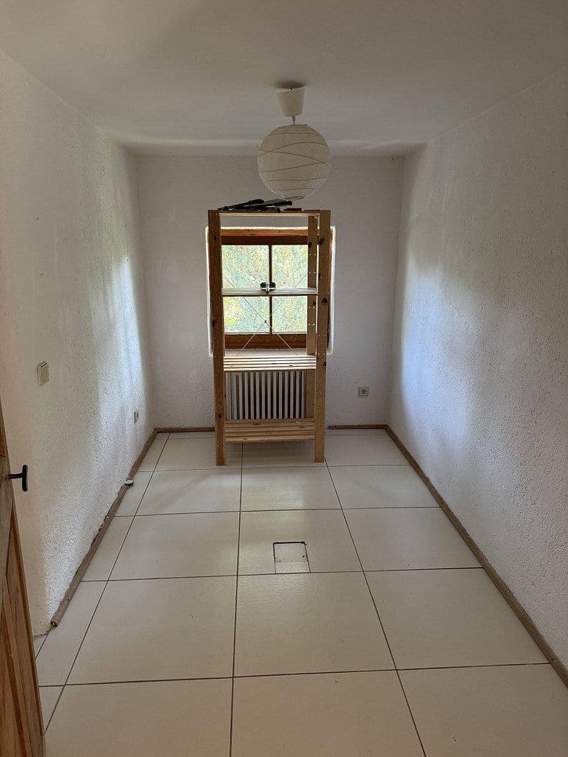 Pronájem domu 200 m², pozemek 250 m², St Bartholomäus-Weg 2, Holzkirchen, Bavorsko Pronájem domu 200 m², pozemek 250 m², St Bartholomäus-Weg 2, Holzkirchen, Bavorsko