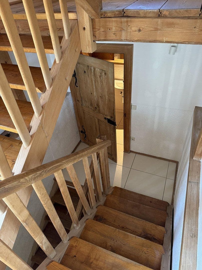Pronájem domu 200 m², pozemek 250 m², St Bartholomäus-Weg 2, Holzkirchen, Bavorsko Pronájem domu 200 m², pozemek 250 m², St Bartholomäus-Weg 2, Holzkirchen, Bavorsko