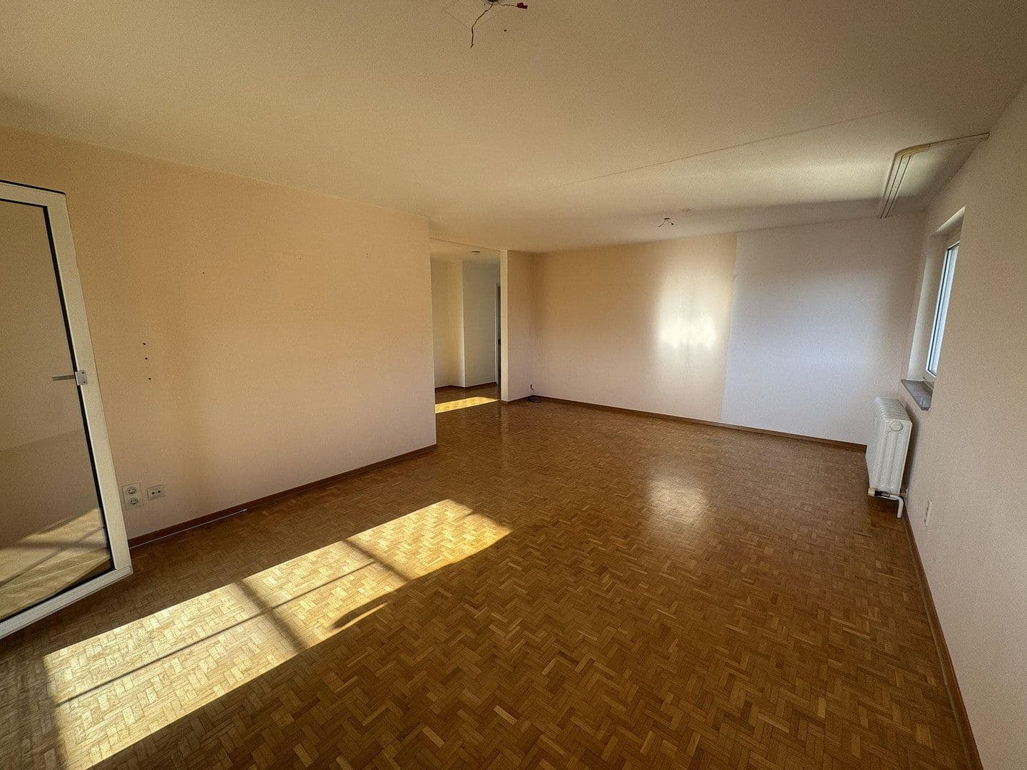 Prodej bytu 4+1 100 m², Alenbergstraße 20, Münsingen, Bádensko-Württembersko Prodej bytu 4+1 100 m², Alenbergstraße 20, Münsingen, Bádensko-Württembersko