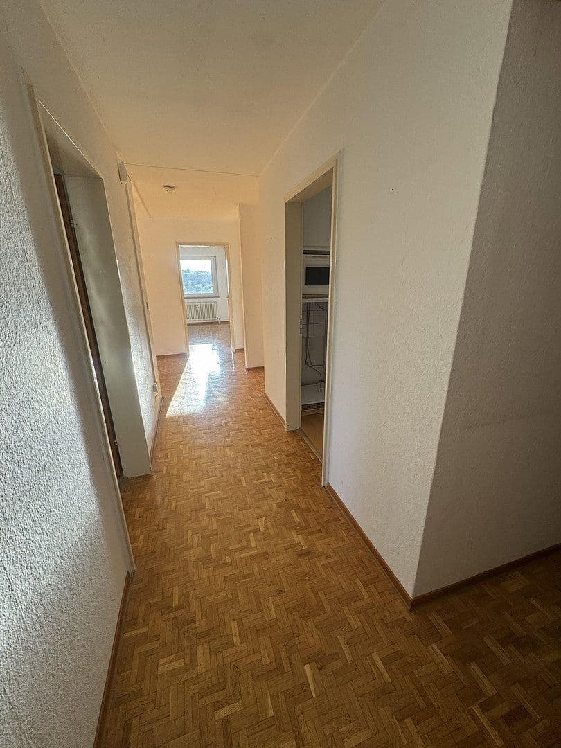 Prodej bytu 4+1 100 m², Alenbergstraße 20, Münsingen, Bádensko-Württembersko Prodej bytu 4+1 100 m², Alenbergstraße 20, Münsingen, Bádensko-Württembersko