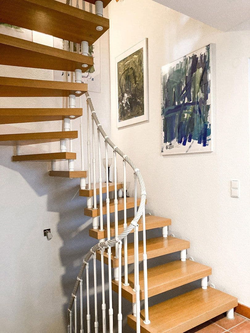 Prodej domu 140 m², pozemek 156 m², Neulußheim, Bádensko-Württembersko Prodej domu 140 m², pozemek 156 m², Neulußheim, Bádensko-Württembersko