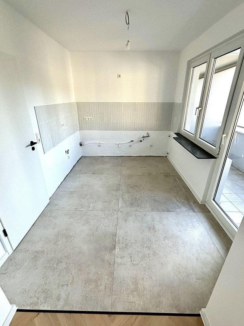 Pronájem bytu 3+1 73 m², Virgiliastraße 23, Essen, Severní Porýní-Vestfálsko Pronájem bytu 3+1 73 m², Virgiliastraße 23, Essen, Severní Porýní-Vestfálsko
