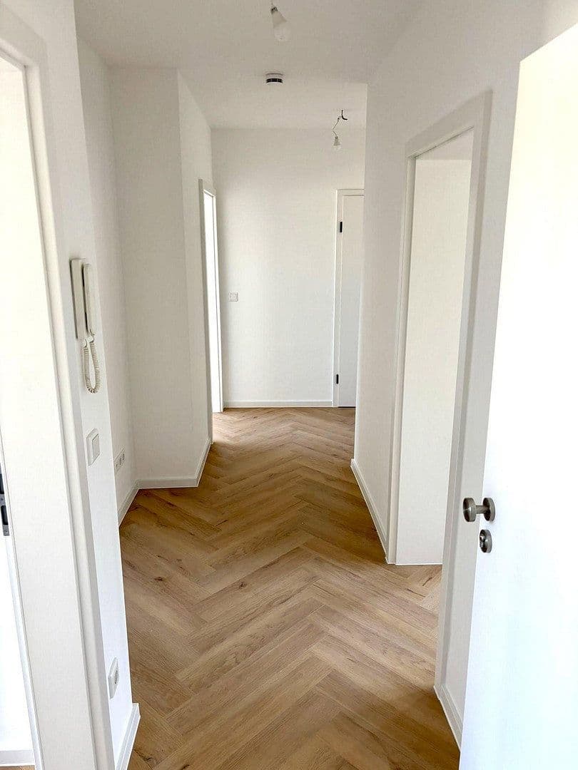 Pronájem bytu 3+1 73 m², Virgiliastraße 23, Essen, Severní Porýní-Vestfálsko Pronájem bytu 3+1 73 m², Virgiliastraße 23, Essen, Severní Porýní-Vestfálsko