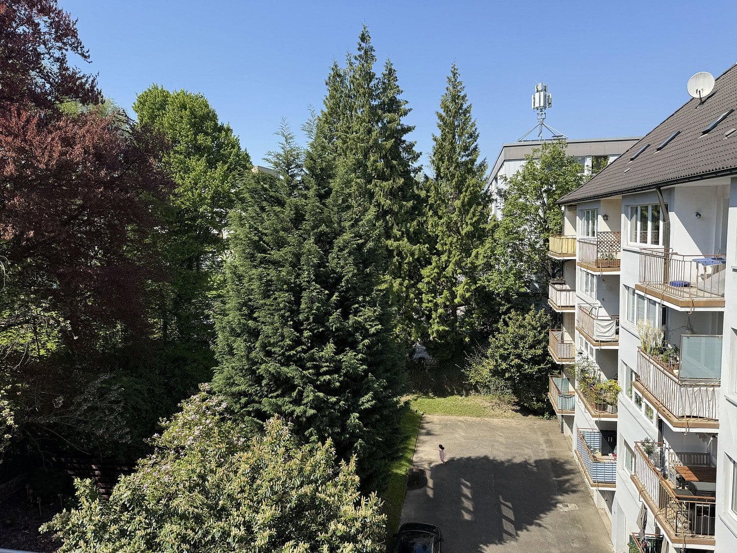 Pronájem bytu 3+1 73 m², Virgiliastraße 23, Essen, Severní Porýní-Vestfálsko Pronájem bytu 3+1 73 m², Virgiliastraße 23, Essen, Severní Porýní-Vestfálsko