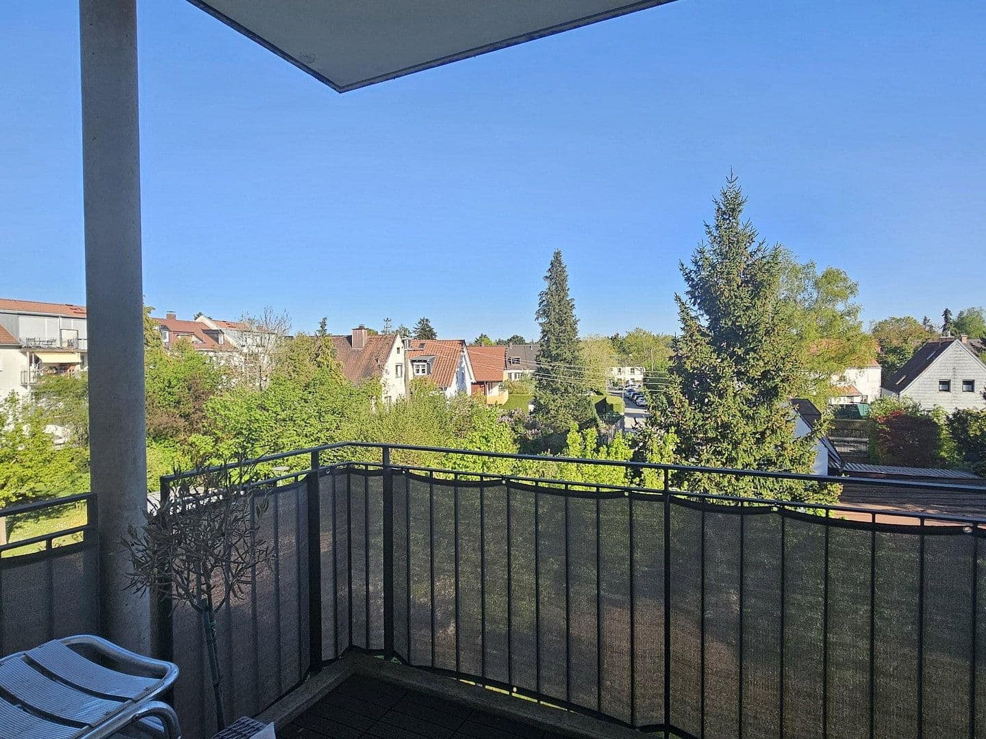 Pronájem bytu 2+1 63 m², Naupliastraße 25, München, Bavorsko Pronájem bytu 2+1 63 m², Naupliastraße 25, München, Bavorsko