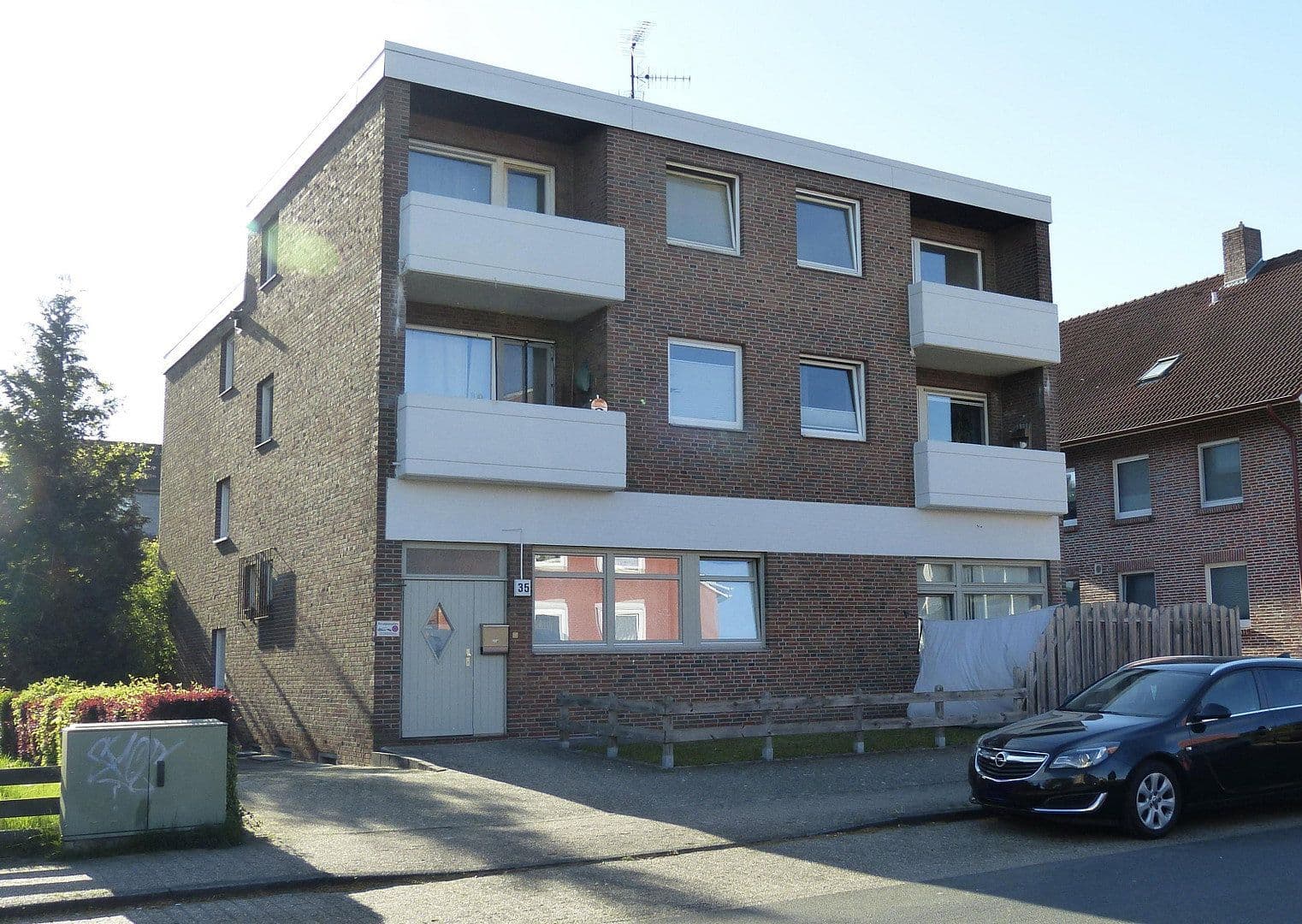 Pronájem bytu 1+1 34 m², Billungerweg 35, Oldenburg, Dolní Sasko Pronájem bytu 1+1 34 m², Billungerweg 35, Oldenburg, Dolní Sasko