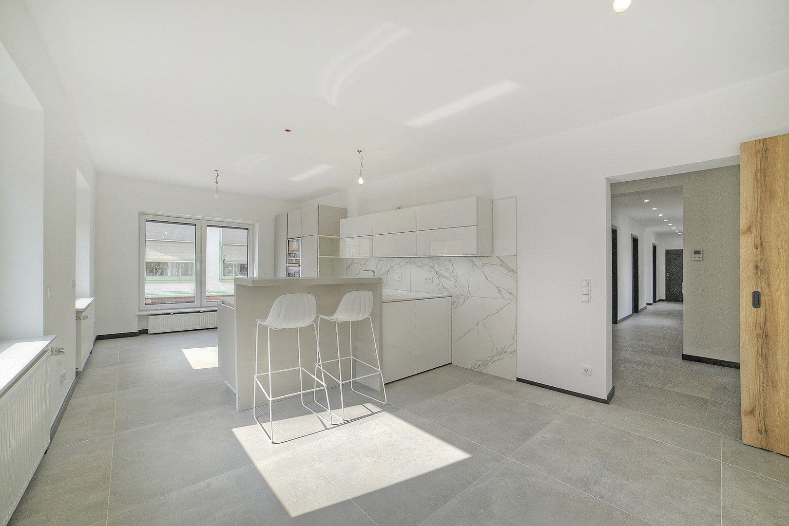 Pronájem bytu 4+1 173 m², Pucher Str. 8, Fürstenfeldbruck, Bavorsko Pronájem bytu 4+1 173 m², Pucher Str. 8, Fürstenfeldbruck, Bavorsko