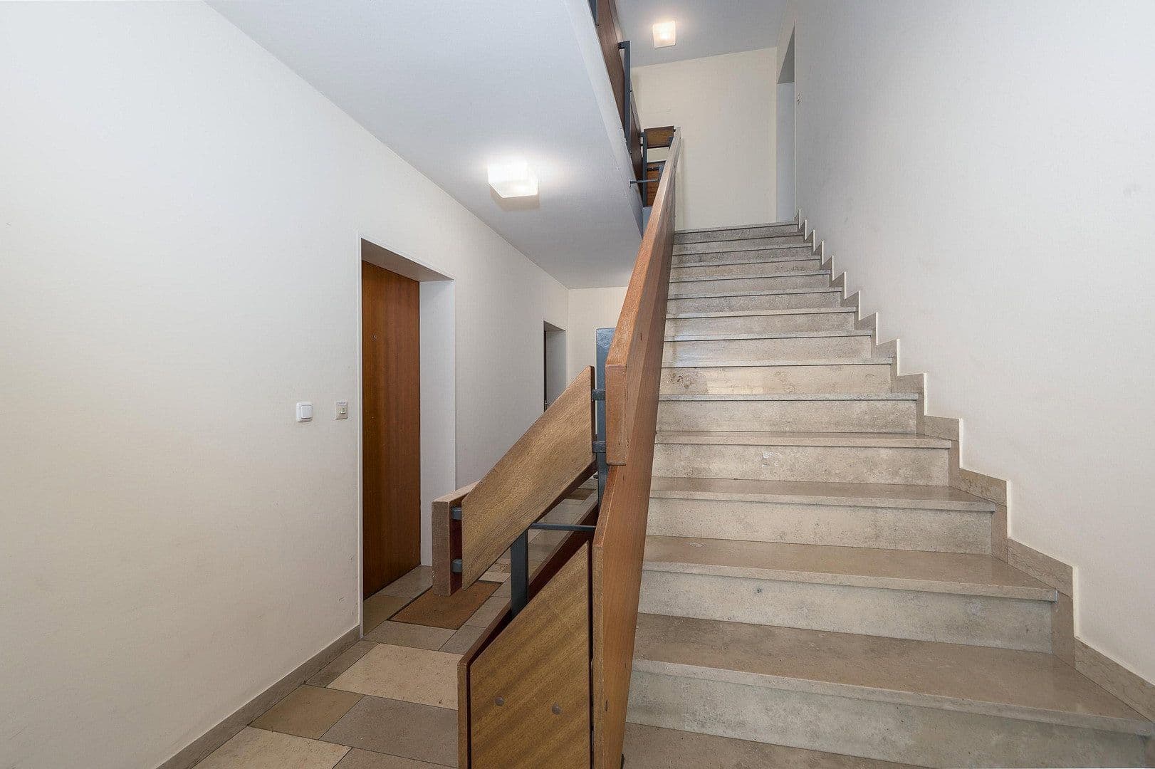 Prodej bytu 2+1 68 m², Geigenbergerstr. 26, München, Bavorsko Prodej bytu 2+1 68 m², Geigenbergerstr. 26, München, Bavorsko