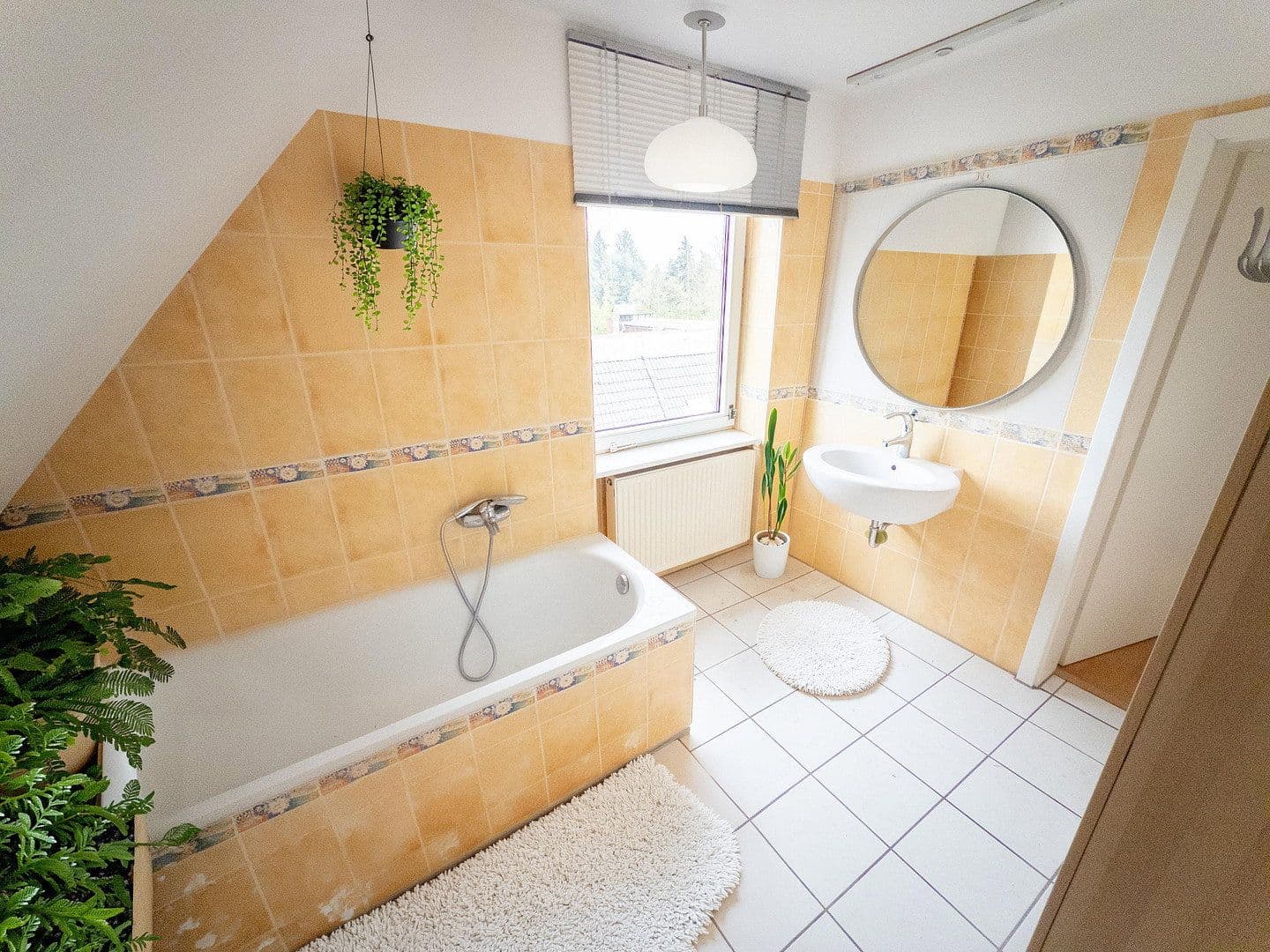 Pronájem bytu 5+1 165 m², Bahnhofstrasse 24, Wittingen, Dolní Sasko Pronájem bytu 5+1 165 m², Bahnhofstrasse 24, Wittingen, Dolní Sasko