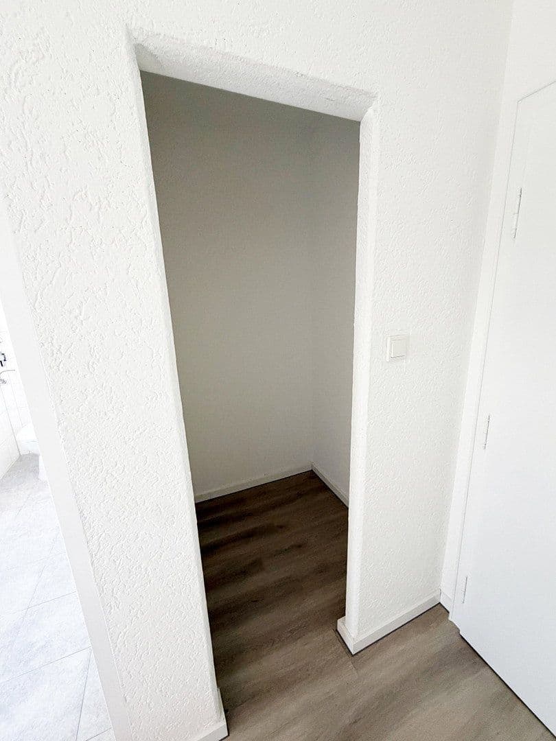 Pronájem bytu 4+1 89 m², Kötztinger Straße 11, Furth im Wald, Bavorsko Pronájem bytu 4+1 89 m², Kötztinger Straße 11, Furth im Wald, Bavorsko
