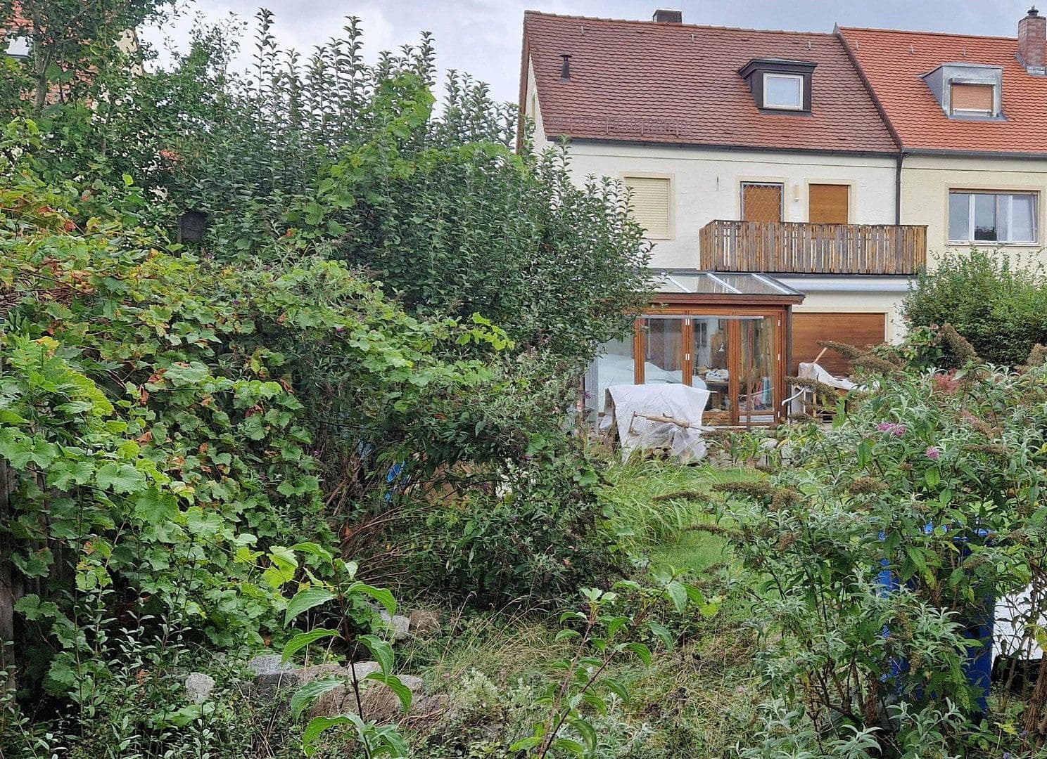 Prodej domu 146 m², pozemek 439 m², Valznerweiherstraße 36, Nürnberg, Bavorsko Prodej domu 146 m², pozemek 439 m², Valznerweiherstraße 36, Nürnberg, Bavorsko