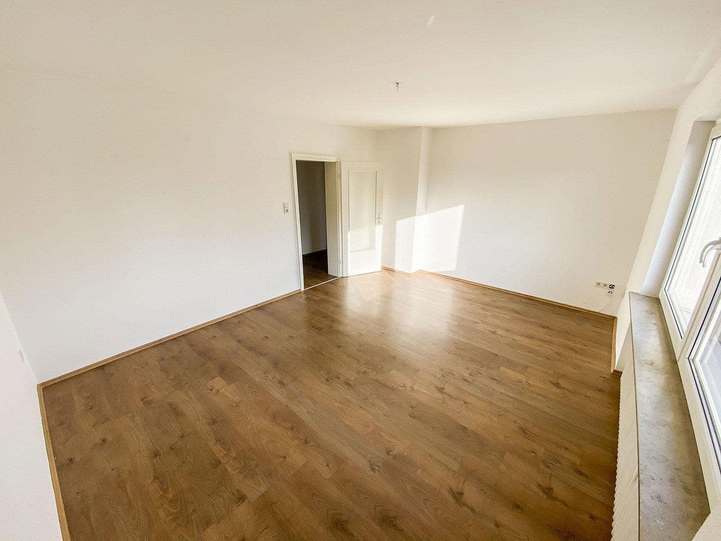 Pronájem bytu 4+1 93 m², Castrop-Rauxel, Severní Porýní-Vestfálsko Pronájem bytu 4+1 93 m², Castrop-Rauxel, Severní Porýní-Vestfálsko