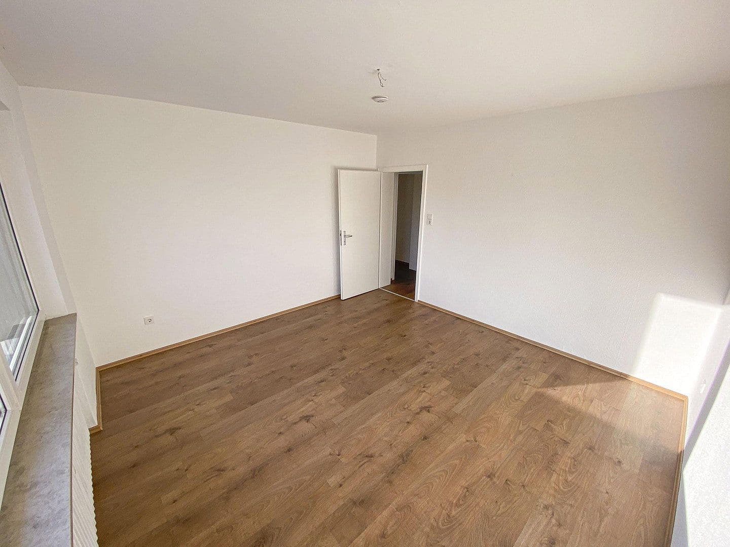 Pronájem bytu 4+1 93 m², Castrop-Rauxel, Severní Porýní-Vestfálsko Pronájem bytu 4+1 93 m², Castrop-Rauxel, Severní Porýní-Vestfálsko