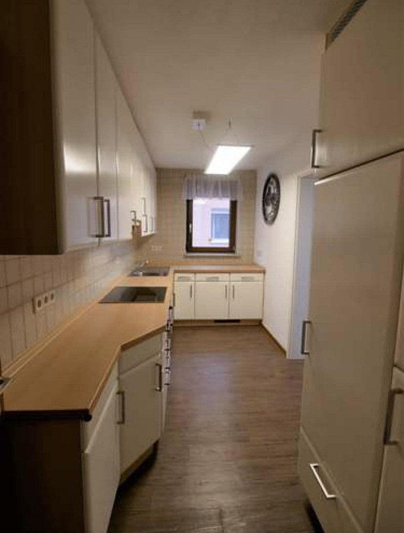 Prodej bytu 4+1 102 m², Ludwigsburg, Bádensko-Württembersko Prodej bytu 4+1 102 m², Ludwigsburg, Bádensko-Württembersko