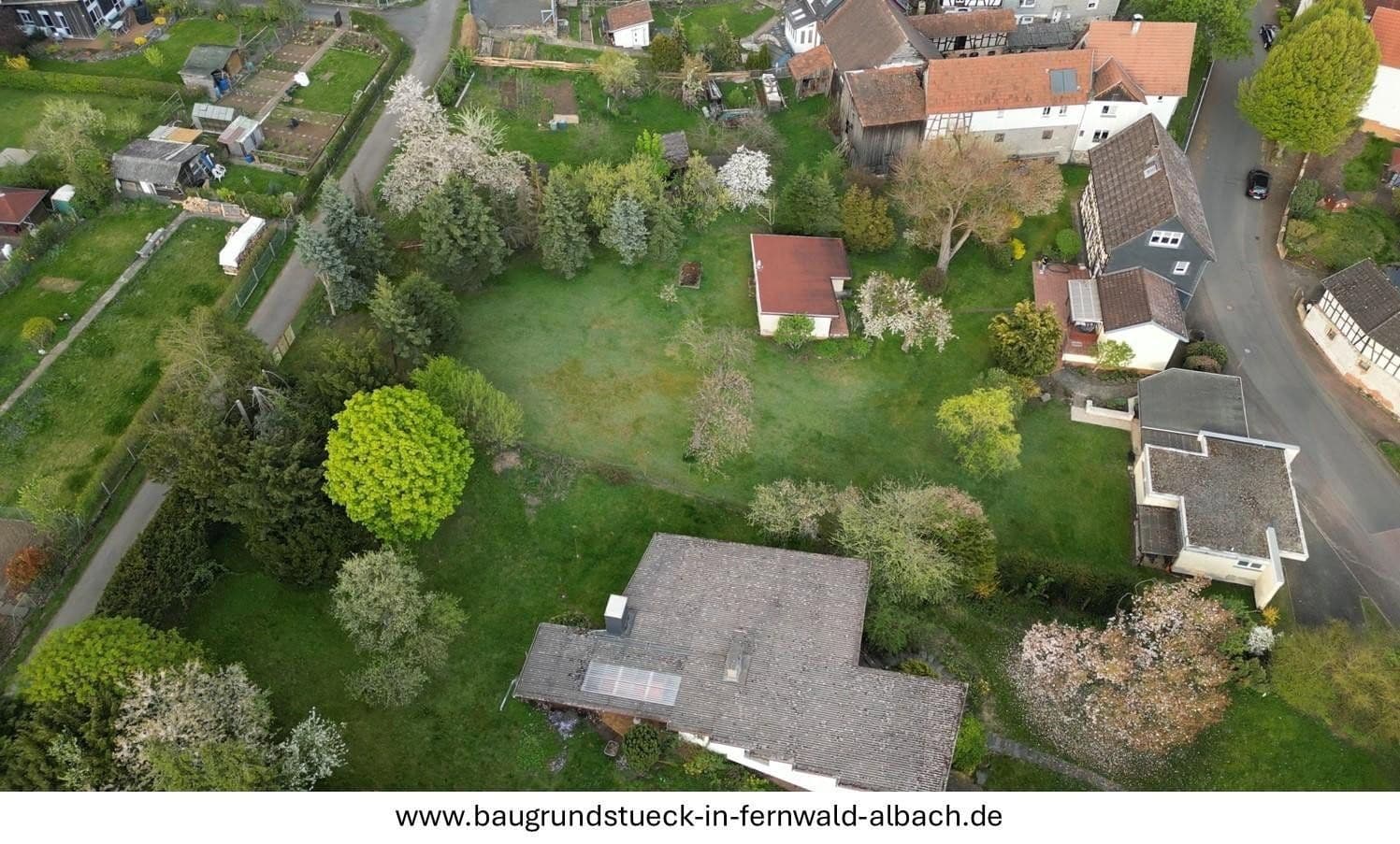 Prodej pozemku 1.500 m², Licher Straße 25, Fernwald, Hessen Prodej pozemku 1.500 m², Licher Straße 25, Fernwald, Hessen