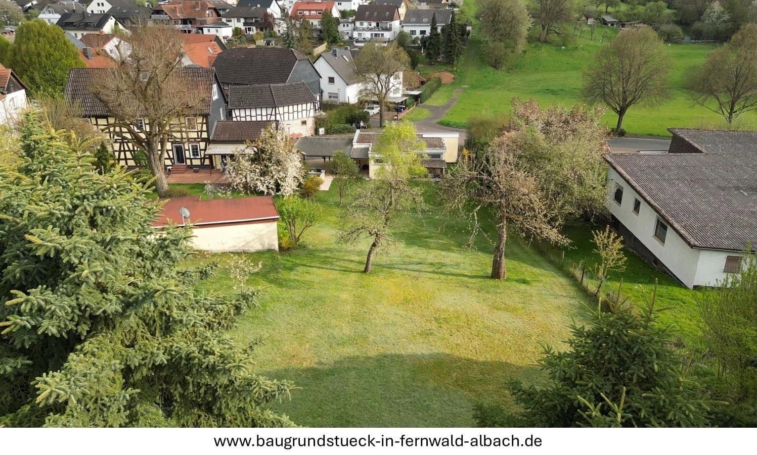 Prodej pozemku 1.500 m², Licher Straße 25, Fernwald, Hessen Prodej pozemku 1.500 m², Licher Straße 25, Fernwald, Hessen