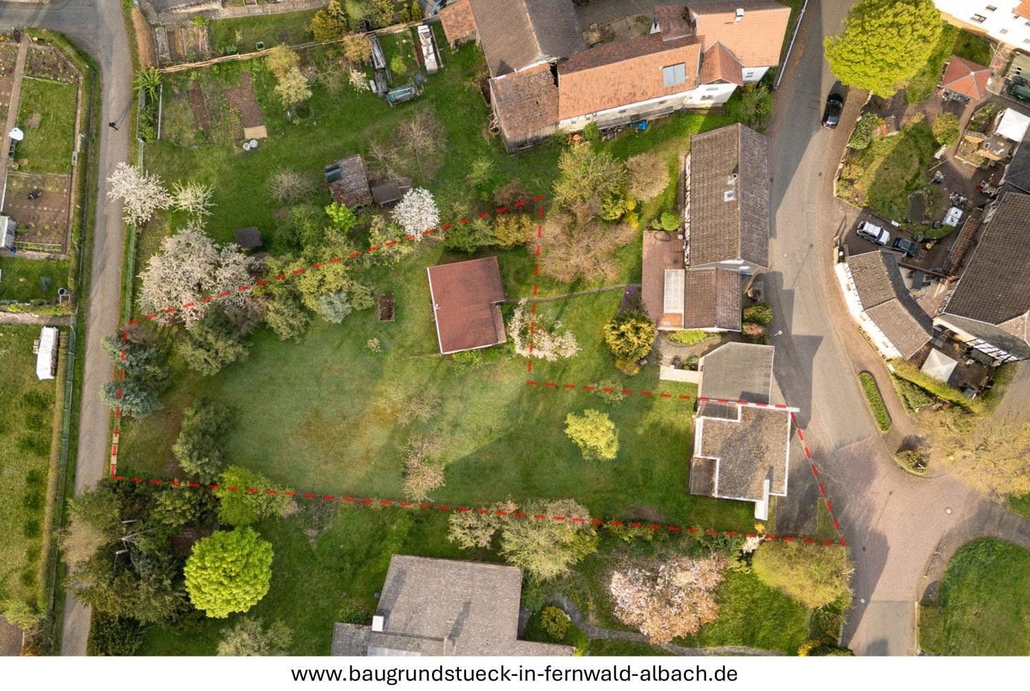 Prodej pozemku 1.500 m², Licher Straße 25, Fernwald, Hessen Prodej pozemku 1.500 m², Licher Straße 25, Fernwald, Hessen