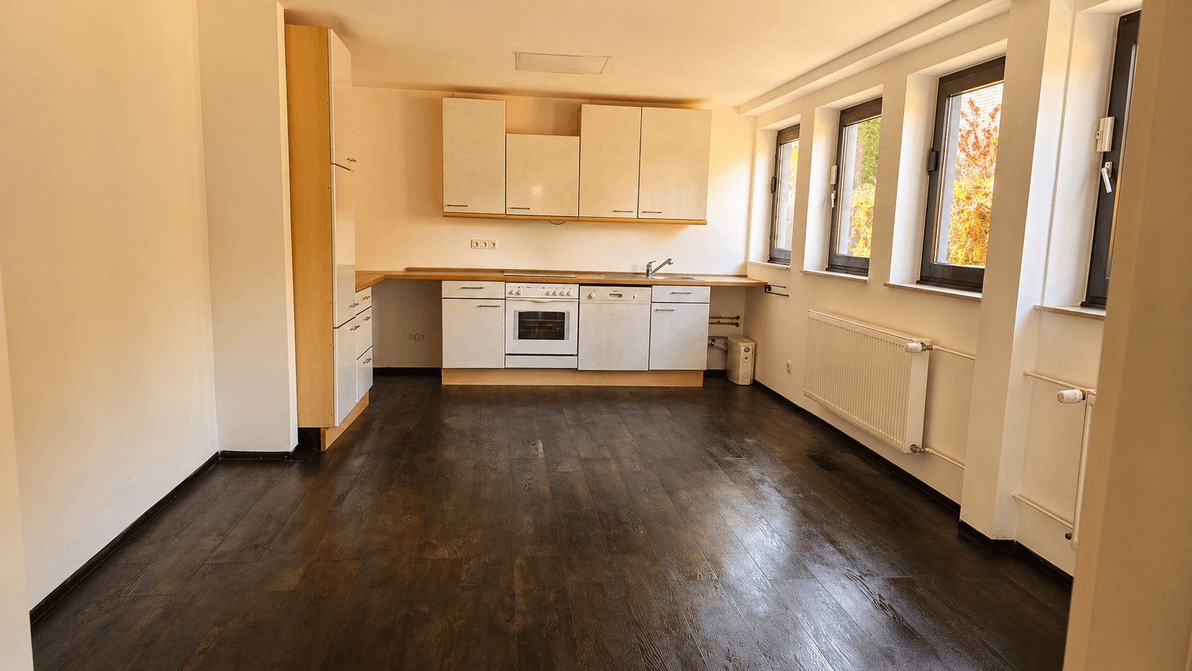 Prodej domu 198 m², pozemek 761 m², Mozartstraße 10, Ganderkesee, Dolní Sasko Prodej domu 198 m², pozemek 761 m², Mozartstraße 10, Ganderkesee, Dolní Sasko