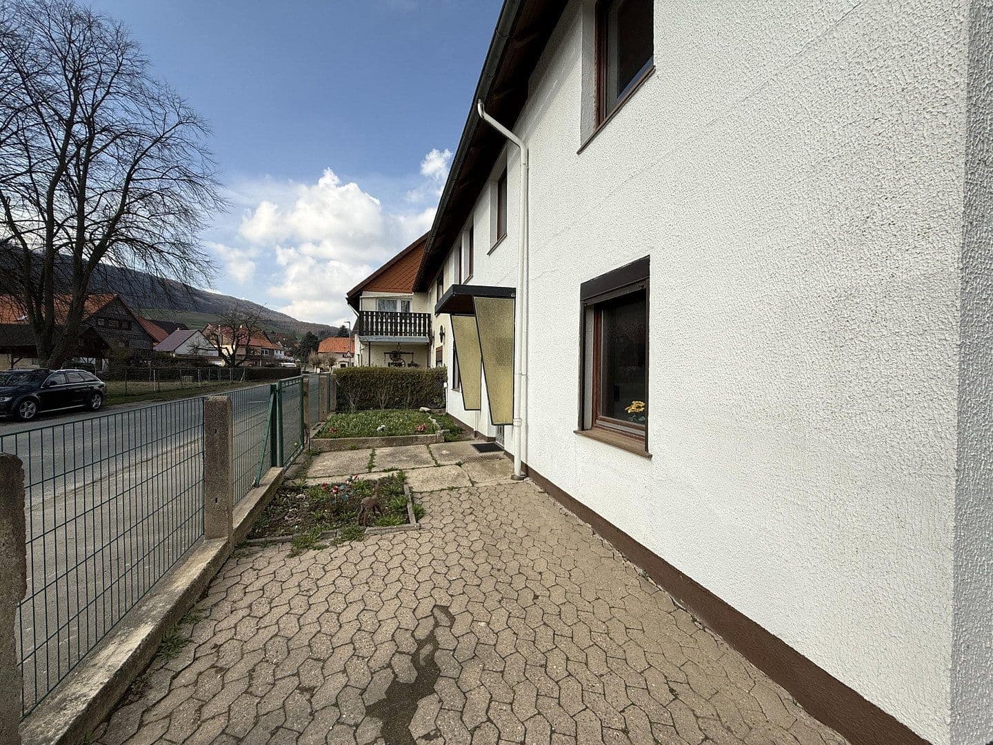 Prodej domu 200 m², pozemek 1.542 m², Einbeck, Dolní Sasko Prodej domu 200 m², pozemek 1.542 m², Einbeck, Dolní Sasko