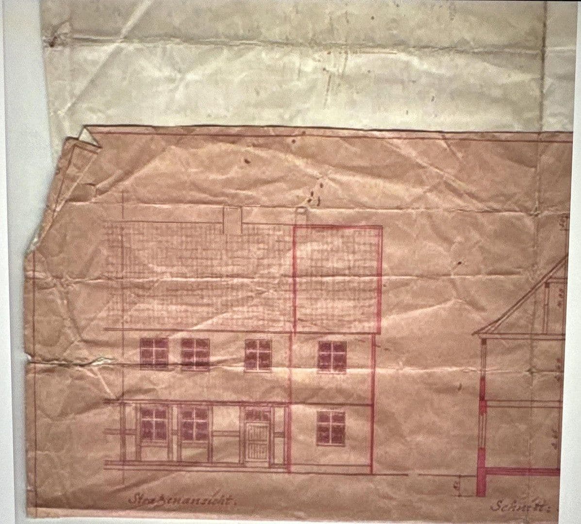 Prodej domu 200 m², pozemek 1.542 m², Einbeck, Dolní Sasko Prodej domu 200 m², pozemek 1.542 m², Einbeck, Dolní Sasko
