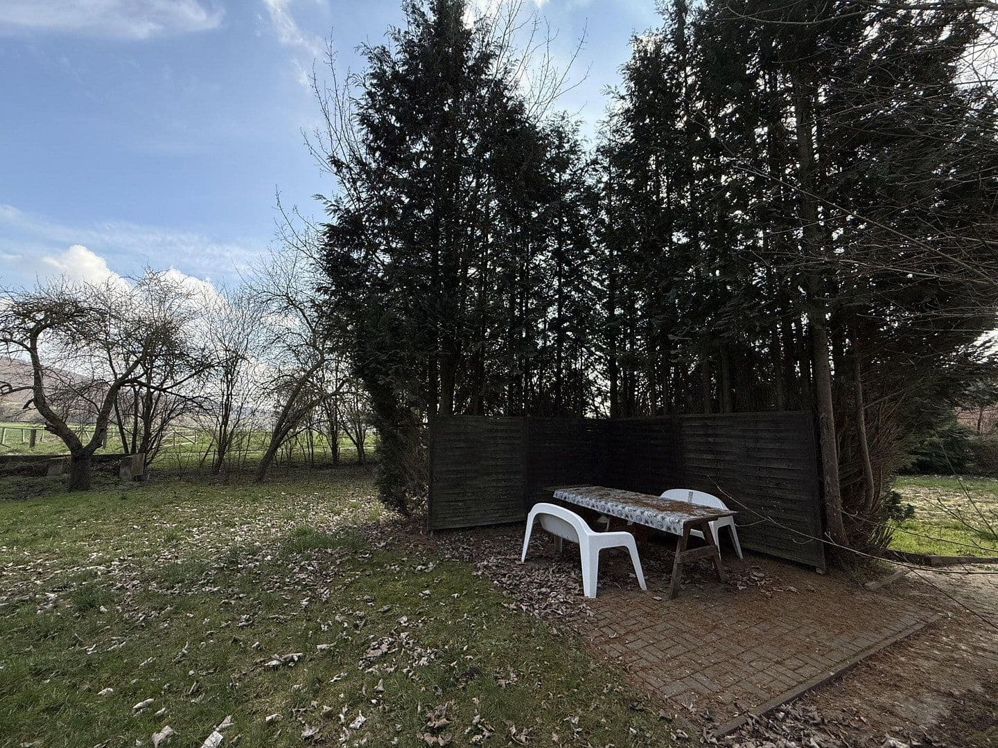 Prodej domu 200 m², pozemek 1.542 m², Einbeck, Dolní Sasko Prodej domu 200 m², pozemek 1.542 m², Einbeck, Dolní Sasko