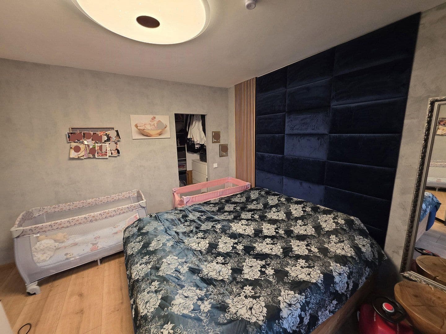 Pronájem bytu 3+1 93 m², Josef-Neuberger-Straße 26, Düsseldorf, Severní Porýní-Vestfálsko Pronájem bytu 3+1 93 m², Josef-Neuberger-Straße 26, Düsseldorf, Severní Porýní-Vestfálsko