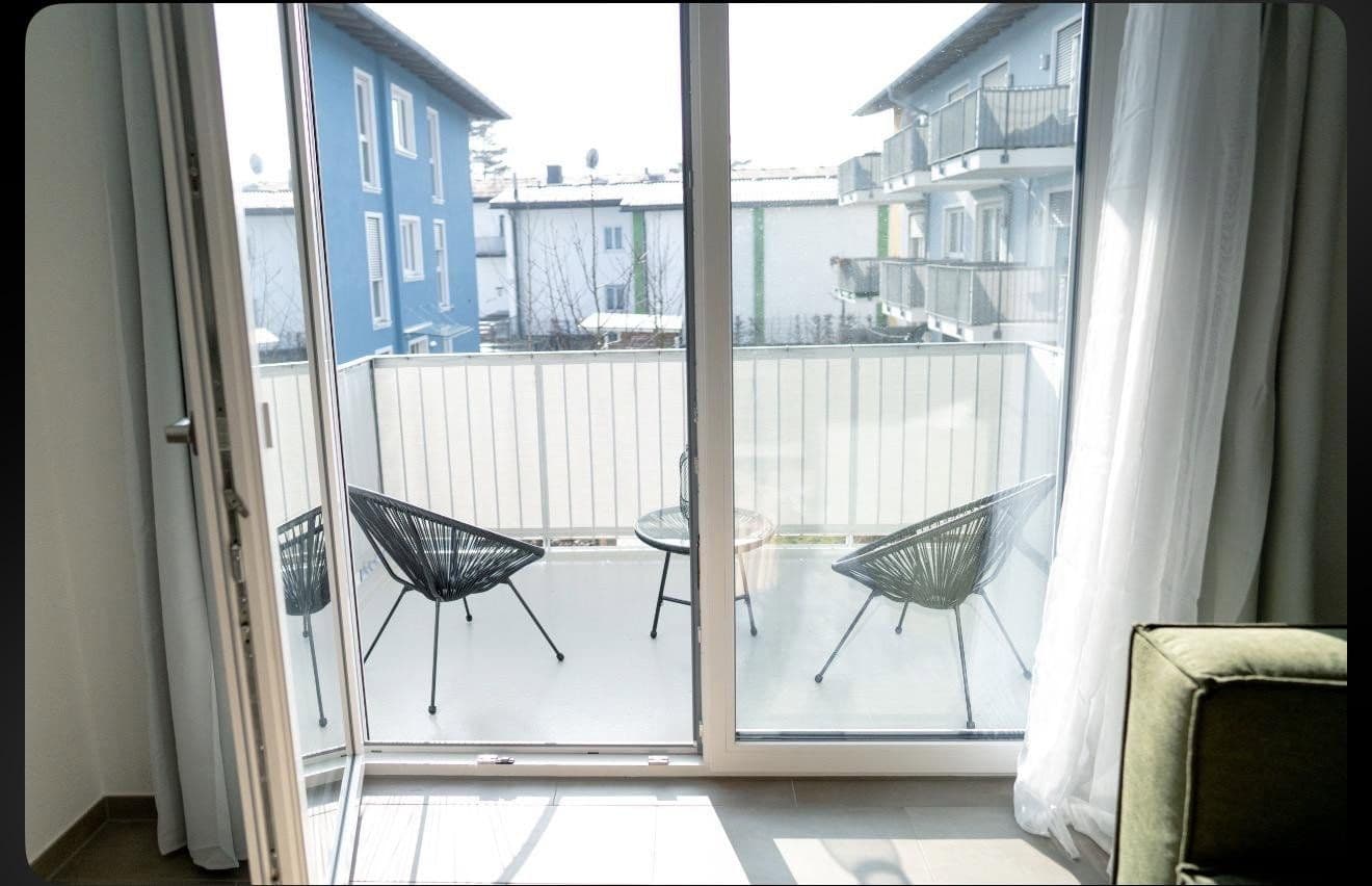 Pronájem bytu 1+1 45 m², Münchener Straße 27, Grafing, Bavorsko Pronájem bytu 1+1 45 m², Münchener Straße 27, Grafing, Bavorsko