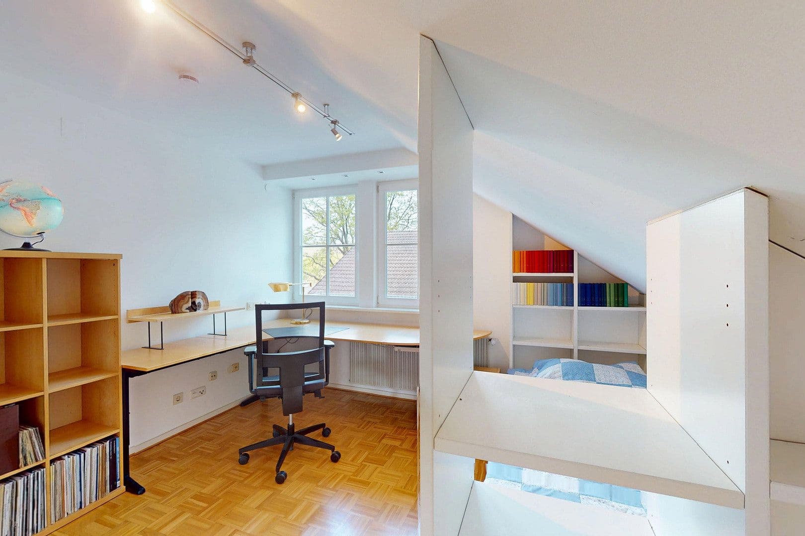 Prodej domu 240 m², pozemek 1.013 m², Großheubach, Bavorsko Prodej domu 240 m², pozemek 1.013 m², Großheubach, Bavorsko