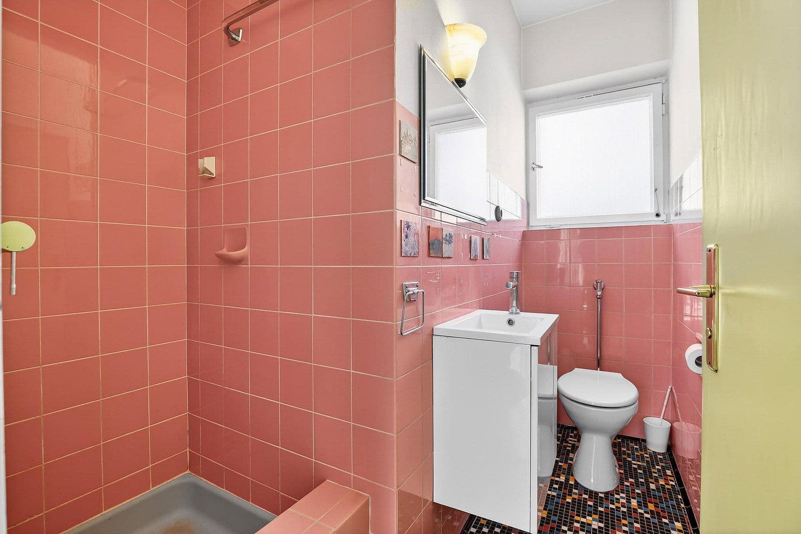 Prodej domu 185 m², pozemek 885 m², Rudhartstr. 52, München, Bavorsko Prodej domu 185 m², pozemek 885 m², Rudhartstr. 52, München, Bavorsko