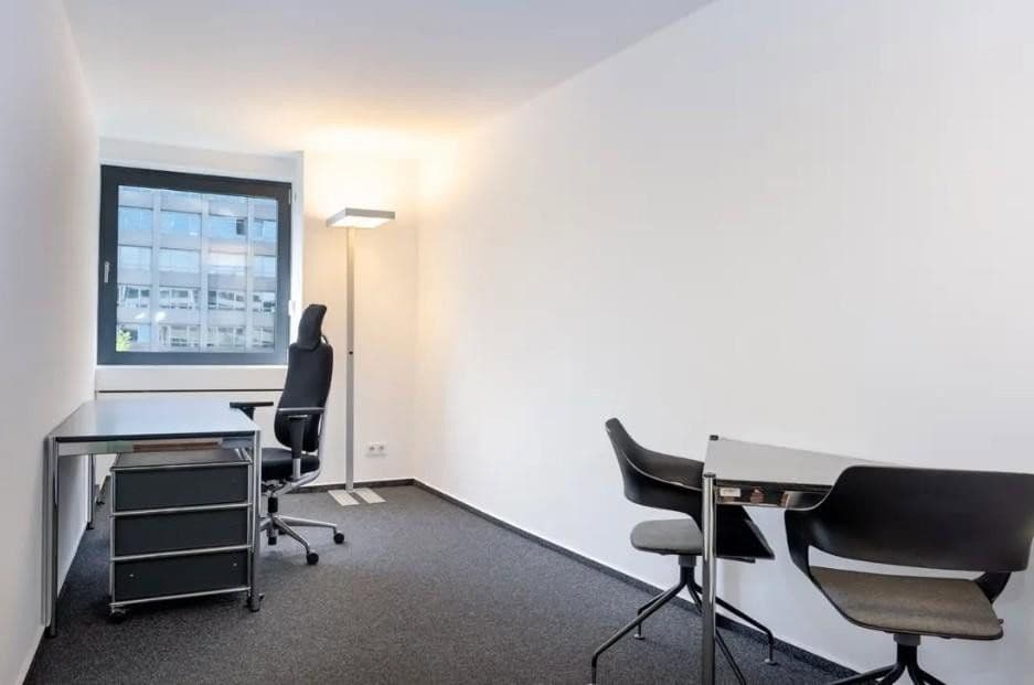 Pronájem kanceláře 300 m², Leverkusen, Severní Porýní-Vestfálsko Pronájem kanceláře 300 m², Leverkusen, Severní Porýní-Vestfálsko