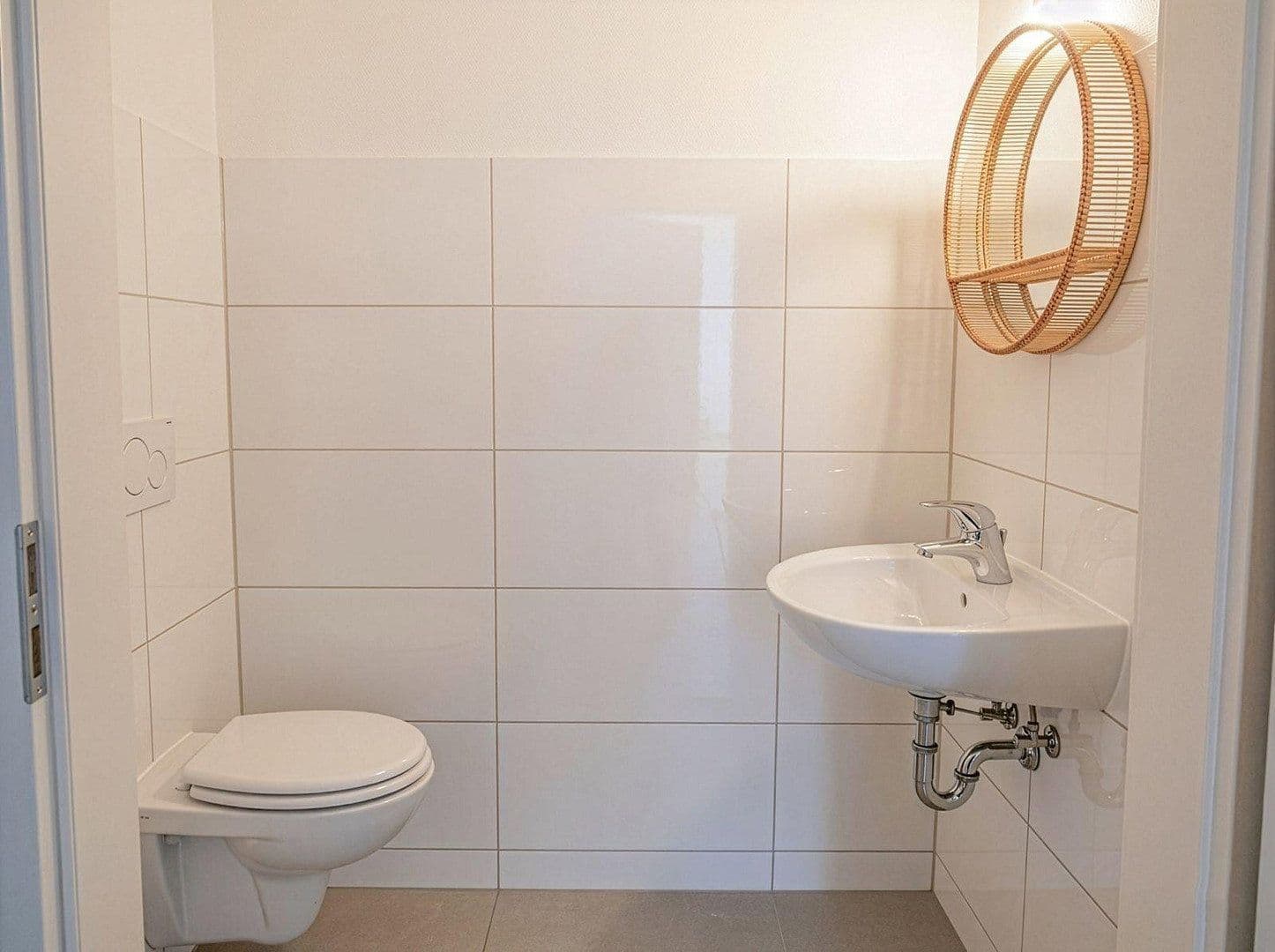Pronájem bytu 4+1 100 m², Rennbaumstr. 114, Leverkusen, Severní Porýní-Vestfálsko Pronájem bytu 4+1 100 m², Rennbaumstr. 114, Leverkusen, Severní Porýní-Vestfálsko