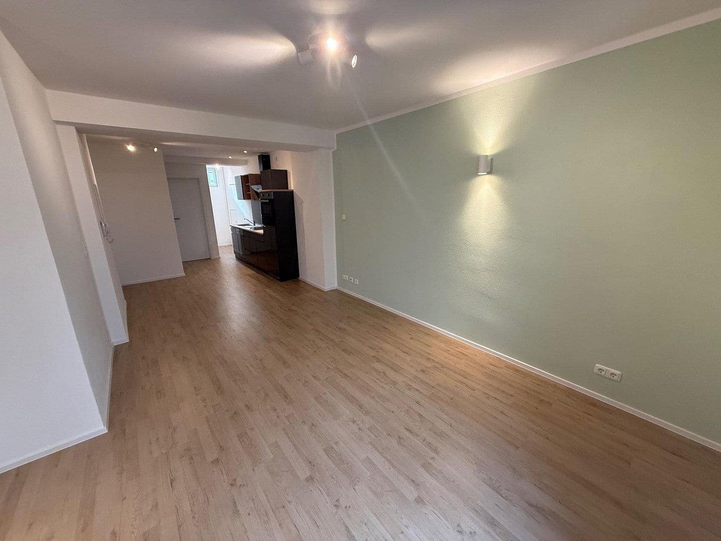 Pronájem bytu 1+1 30 m², Röhnstr. 14, Fulda, Hessen Pronájem bytu 1+1 30 m², Röhnstr. 14, Fulda, Hessen