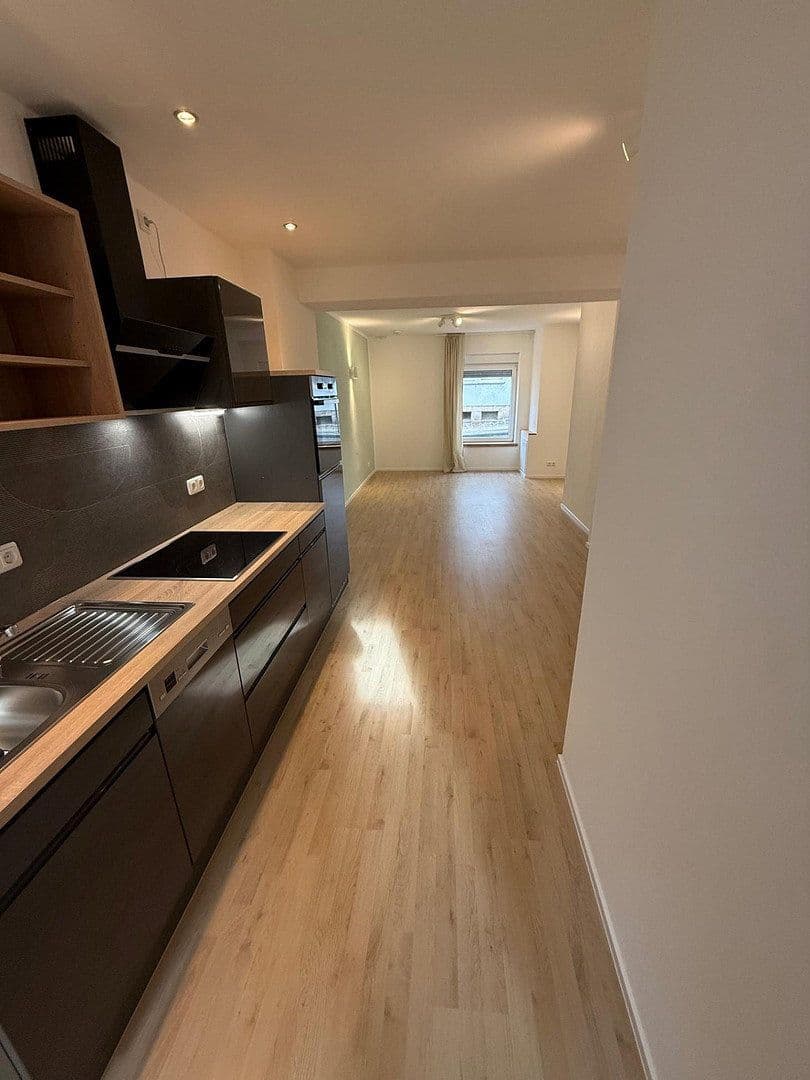 Pronájem bytu 1+1 30 m², Röhnstr. 14, Fulda, Hessen Pronájem bytu 1+1 30 m², Röhnstr. 14, Fulda, Hessen