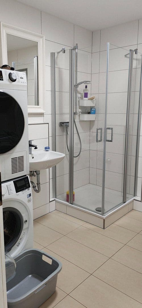 Pronájem bytu 2+1 58 m², Oberborsbacher Str. 19, Odenthal, Severní Porýní-Vestfálsko Pronájem bytu 2+1 58 m², Oberborsbacher Str. 19, Odenthal, Severní Porýní-Vestfálsko
