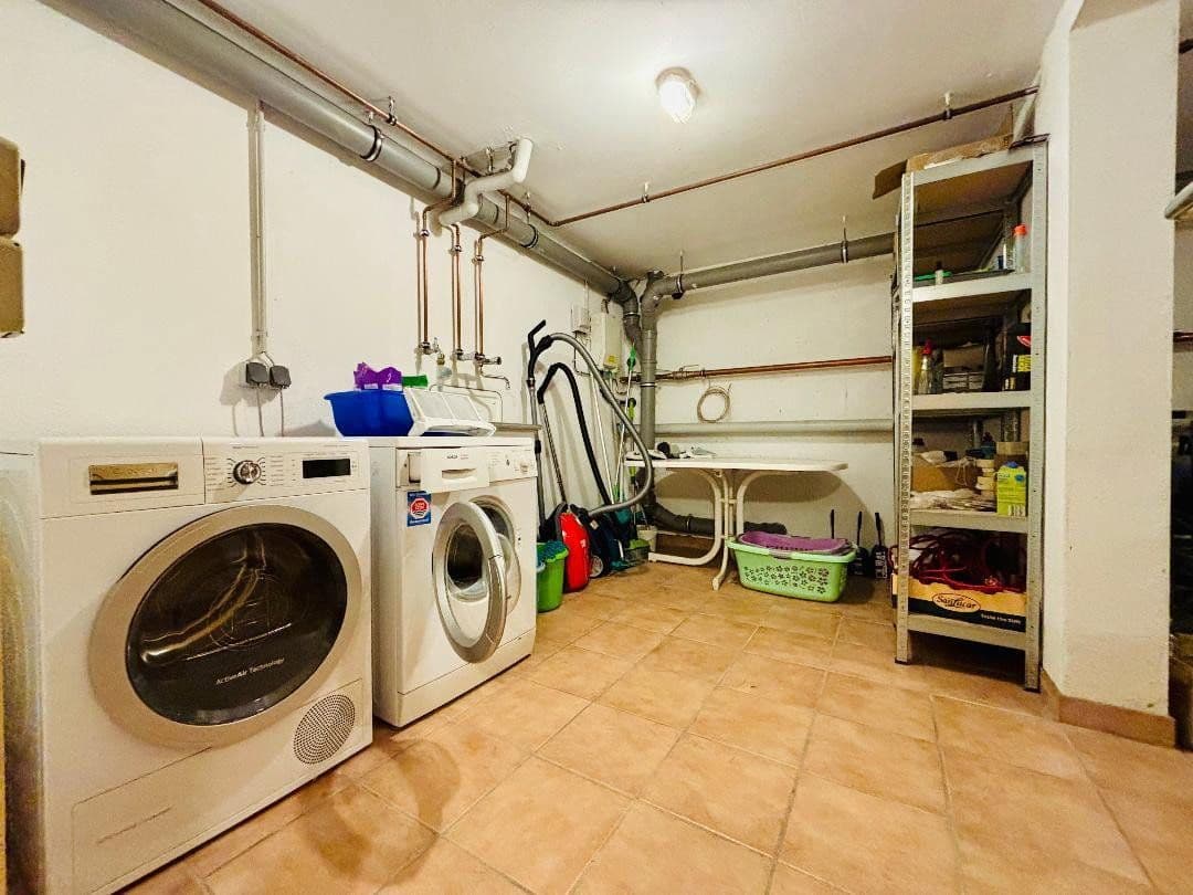 Prodej domu 120 m², pozemek 165 m², Grünberger Str., Nürnberg, Bavorsko Prodej domu 120 m², pozemek 165 m², Grünberger Str., Nürnberg, Bavorsko
