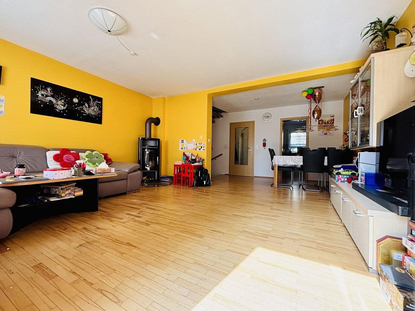 Prodej domu 120 m², pozemek 165 m², Grünberger Str., Nürnberg, Bavorsko Prodej domu 120 m², pozemek 165 m², Grünberger Str., Nürnberg, Bavorsko