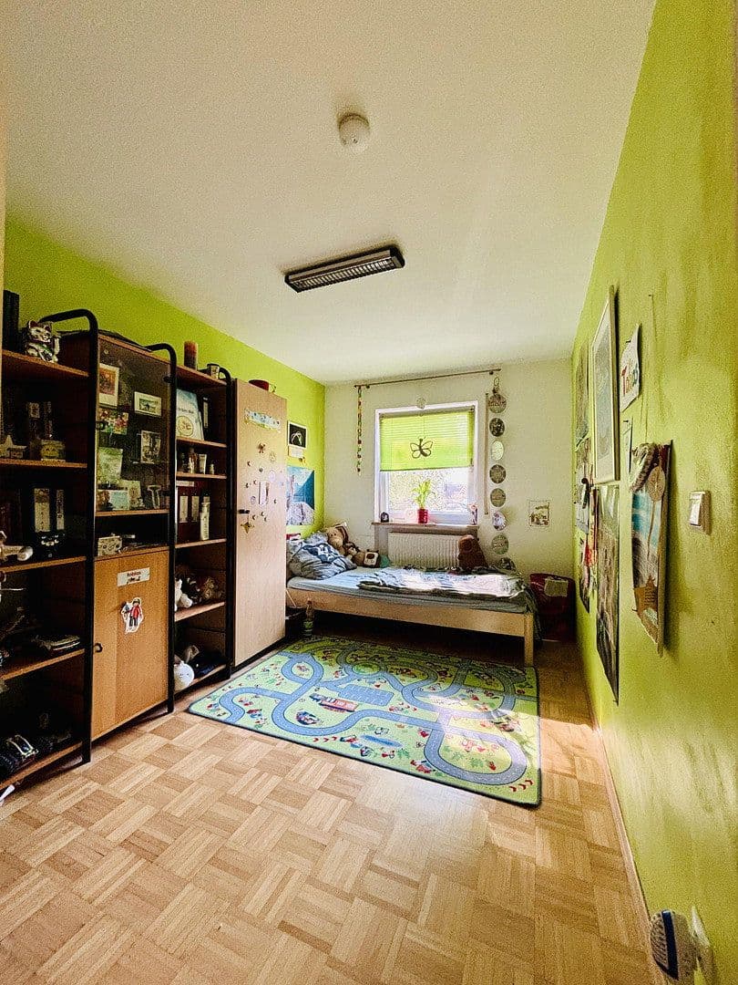Prodej domu 120 m², pozemek 165 m², Grünberger Str., Nürnberg, Bavorsko Prodej domu 120 m², pozemek 165 m², Grünberger Str., Nürnberg, Bavorsko