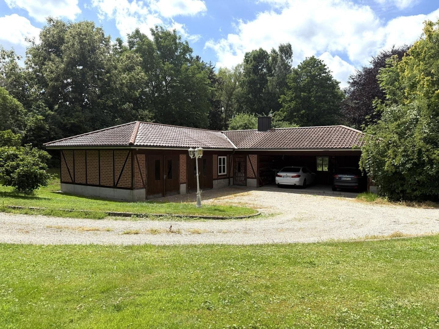 Prodej domu 255 m², pozemek 6.177 m², Gresse, Mecklenburg-Vorpommern Prodej domu 255 m², pozemek 6.177 m², Gresse, Mecklenburg-Vorpommern